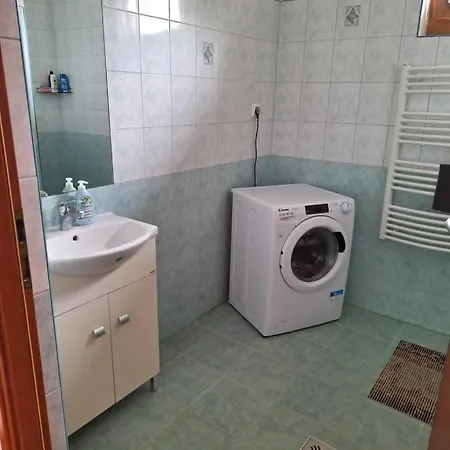 Veszei Apartman Air Conditioned Free Parking Διαμέρισμα